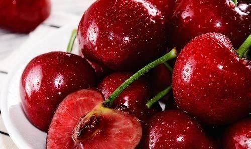 常吃|“尿酸”过高别着急，常吃4物，排出尿酸，或许痛风悄悄和你说“拜拜”