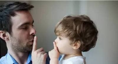 孩子|低层次的父母,会“掏心掏肺”跟孩子讲道理,聪明家长从不这样干