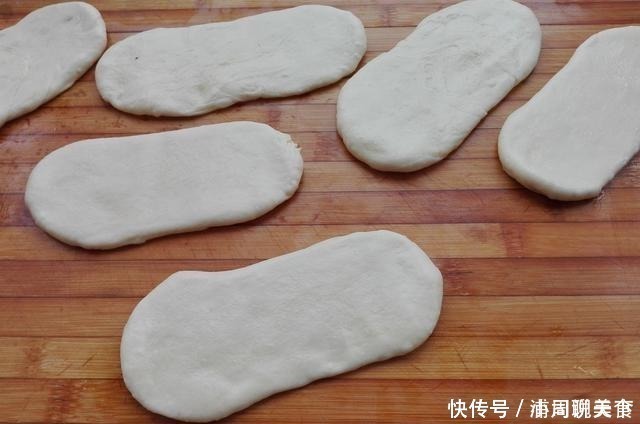 烙饼想要酥香层多,凉了也不硬,关键要知道这2点,不懂真可惜