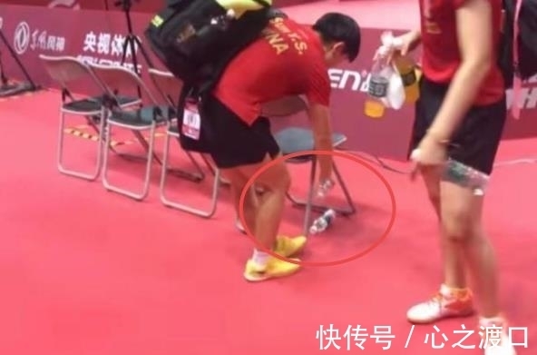 刘国梁|孙颖莎为何招人喜欢？比赛结束后，谁注意到她的举动，裁判都脸红