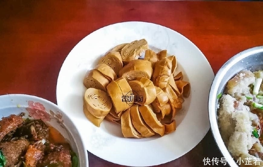 佩奇|孩子过生日,在家做了几道菜,不铺张不浪费,大家吃得好开心