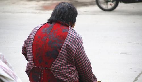 50岁后如何增强骨密度? 骨科医生告诉你具体做法，壮骨防疏松