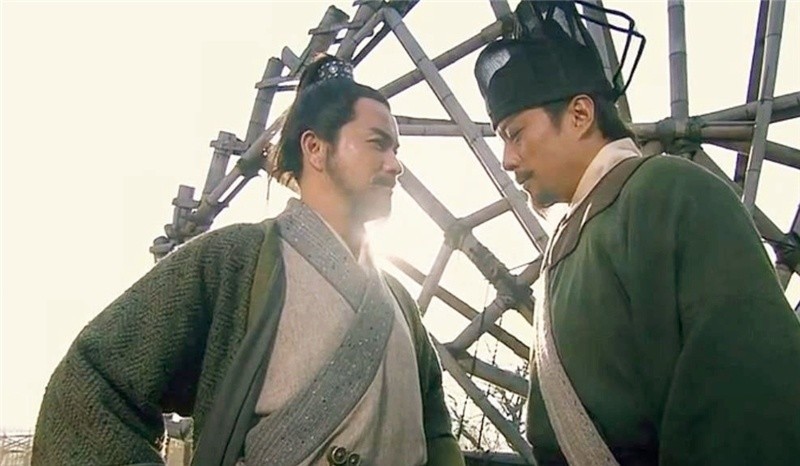 到底|宋江吴用受封官职到底有多高?赵佶蔡京高俅都睡不着觉