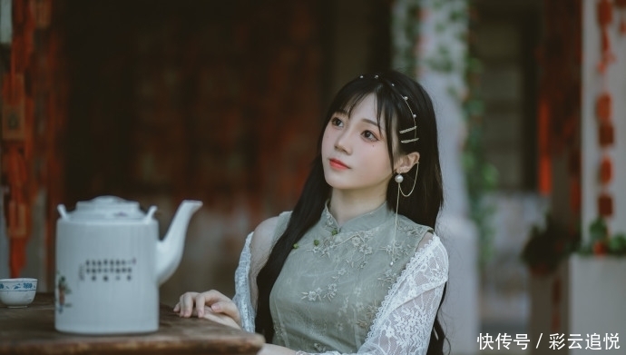 如月|Coser如月夏巳_才女风格穿搭