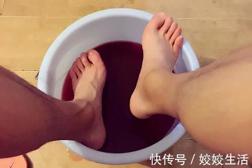 睡眠质量|从长期失眠到每晚能深度睡眠,这位45岁的女性,用了哪些方法?