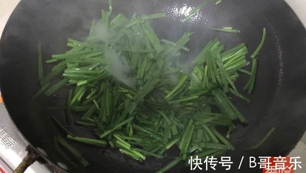 常吃|女人40岁后,要常吃它,淡化雀斑,护肤清脂,越吃越年轻