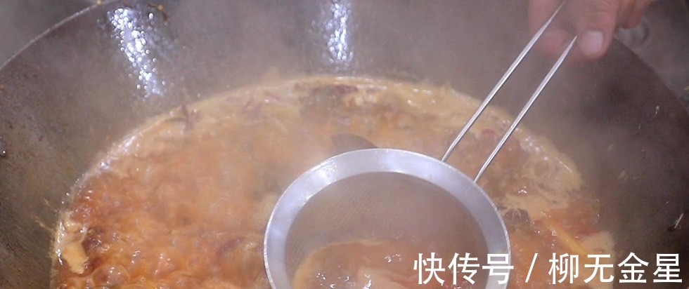 厨师长教你在家炖大鹅，一罐啤酒，一碗香料，鲜嫩脱骨，香辣入味！