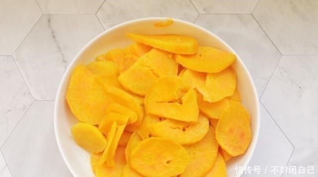  马苏里拉芝|冬天天冷，少吃水果多吃它，2块钱一斤，蒸熟烤一烤，甜品店卖20