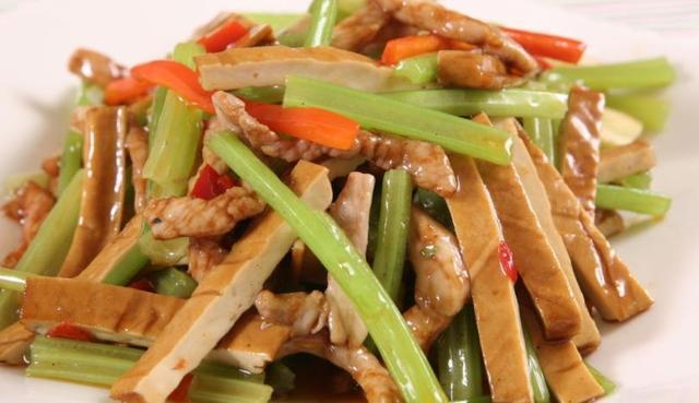 学会这几道红美食硬菜，解馋不用下馆子，每一道都让人垂涎欲滴！