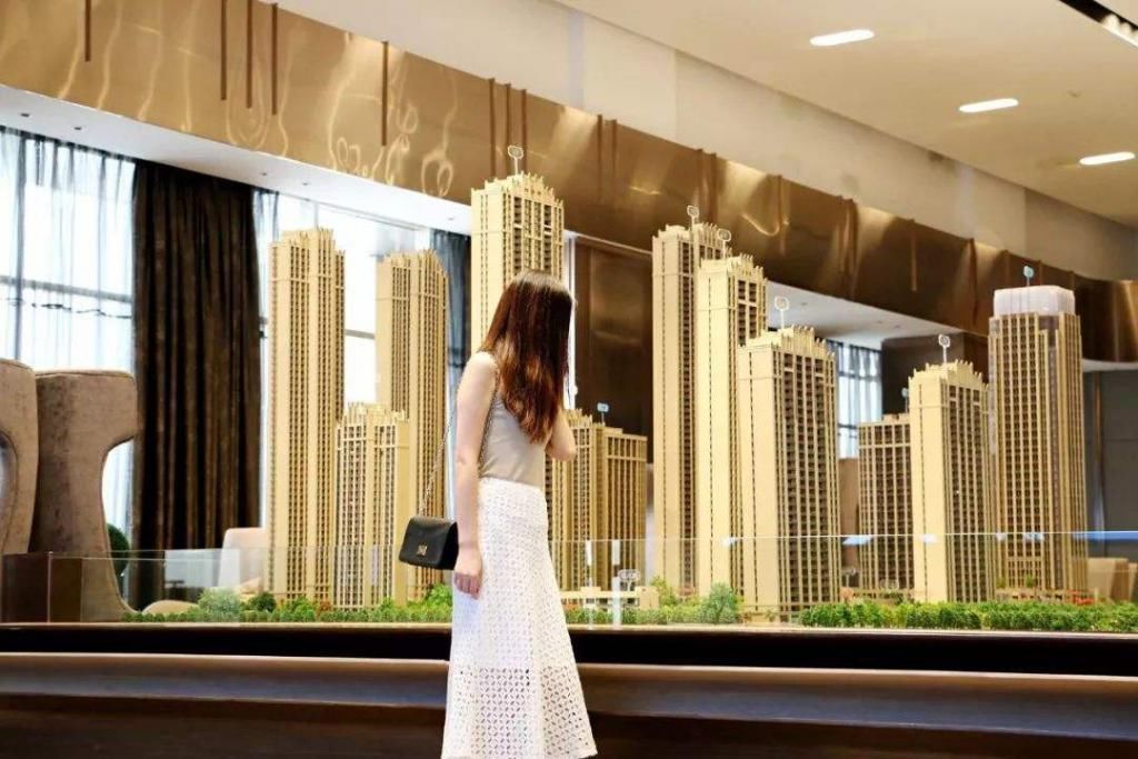 地方|买房子需要看地段，靠近这几个地方，房子升值快是黄金房