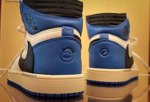 “闪电倒钩 AJ1”确认发售！又一双鞋王诞生了！