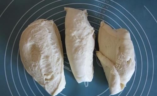 喜欢吃面包,隔几天就做一个,比蒸馒头都简单,喧软拉丝真好吃