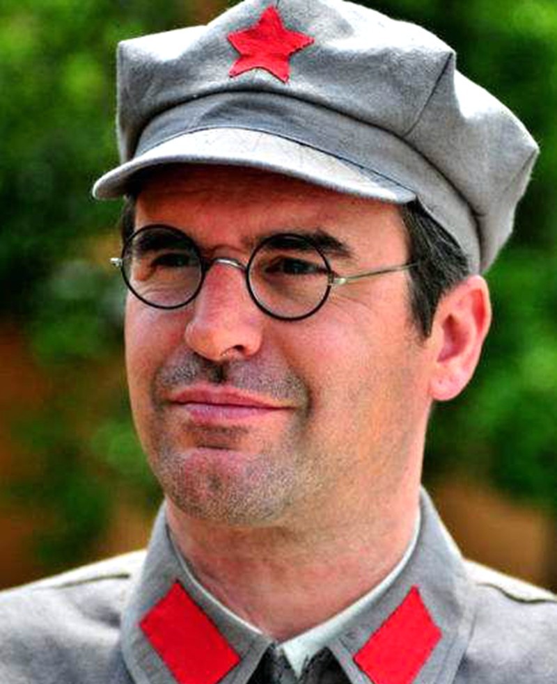 李德|“洋顾问”李德的妻子,为完成任务嫁给李德,后来的结局怎么样?