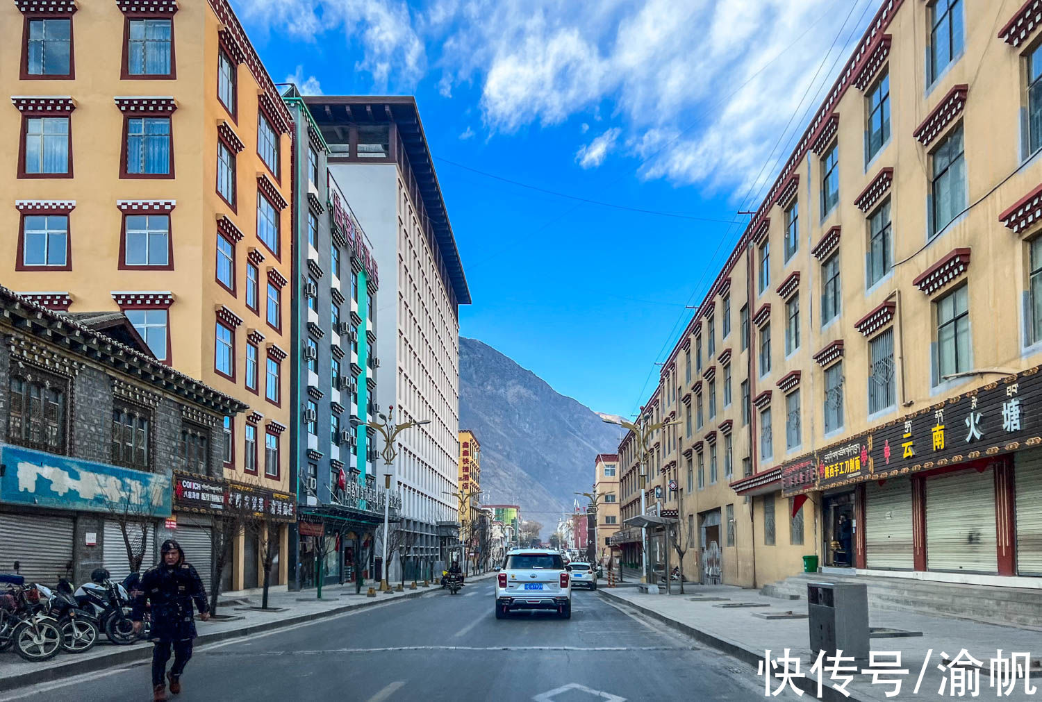 高山|西藏东部的一线城市，全城只有一条街，冰川湖泊机场却是全国闻名