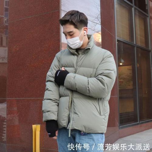 臃肿 很多人喜欢穿棉服,而不去买羽绒服,这是什么原因