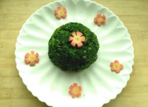 西兰花怎么做才更好吃？教你好方法，做好后色香味俱全，特别抢手！