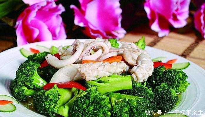 你还在买西兰花吃吗爱吃菜花的来看看,现在知道还不晚