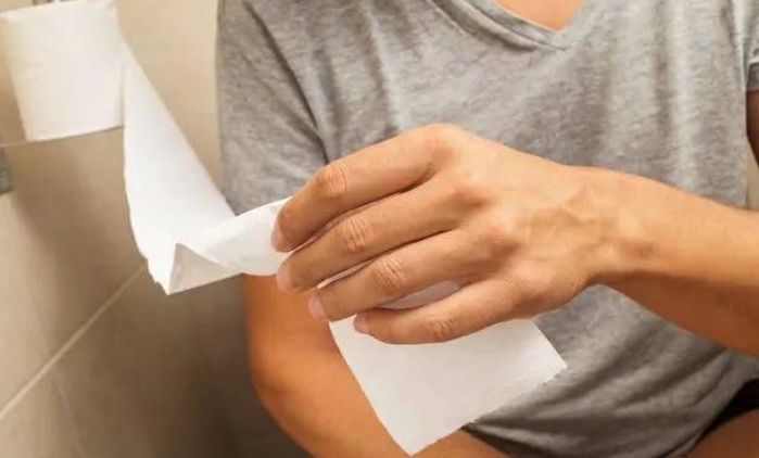 血压|血压高的人,不想脑溢血,少碰4种食物,谨记补三物,做三控