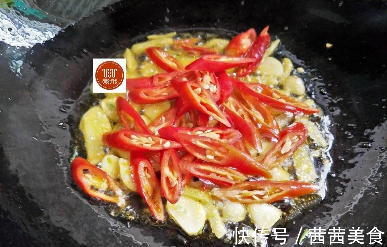 血块|教你做个下饭菜，做法简单易学，比大鱼大肉好吃，十分过瘾