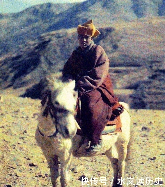 1927年的西藏老照片：布达拉宫巍峨壮丽，普通人生活艰难困顿