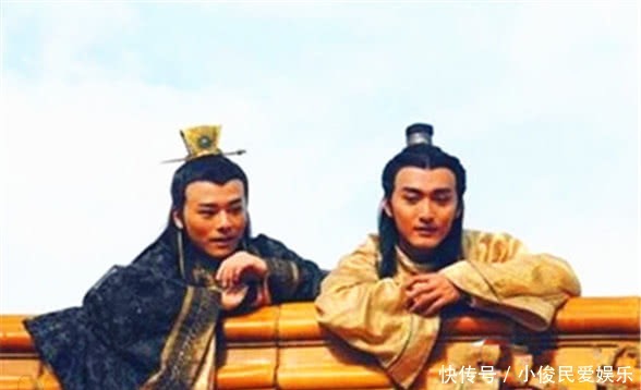 登基|哥哥登基称帝，弟弟哭着要坐龙椅，7年后弟弟还真的坐上了