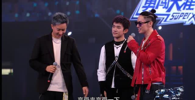 官宣 《街舞4》官宣回归,陈伟霆收到邀请,粉丝却喊话:别参加