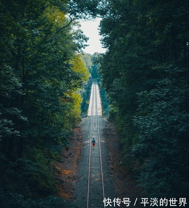 阿迪达斯 跑步爱好者|全球最受欢迎的9个跑鞋品牌!跑步爱好者|全球最受欢迎的9个跑鞋品牌!