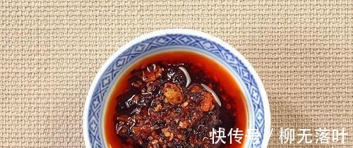 秘制辣椒油的做法,学会这样做,色泽红亮味道香,可辣可不辣!