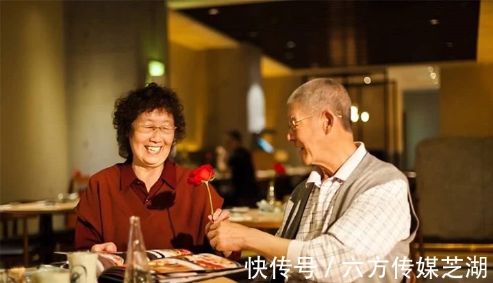 一时|“丁克一时爽,一直丁克一直爽?”人到晚年后,更多的是凄凉