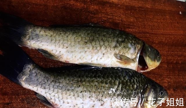 鲫鱼|“霜降一碗汤,不用医生帮”,这碗汤润喉降噪还暖胃,老少皆宜!