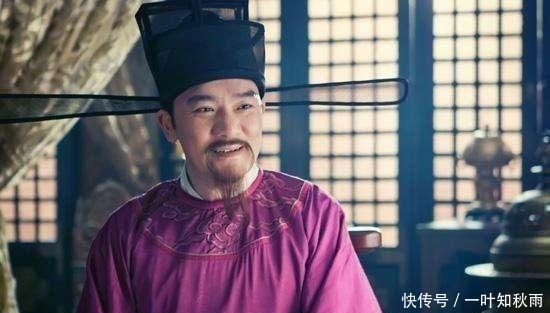 窃窃私语|宋代官帽两边的“长杆子”,为什么要那么长?原因竟然是防止官员