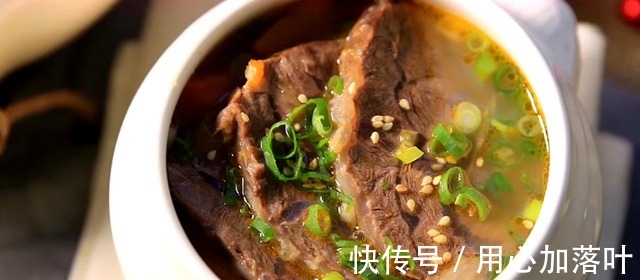 天气渐冷,教大家做2款新鲜牛肉自制美食,丸子和牛肉汤,美味!