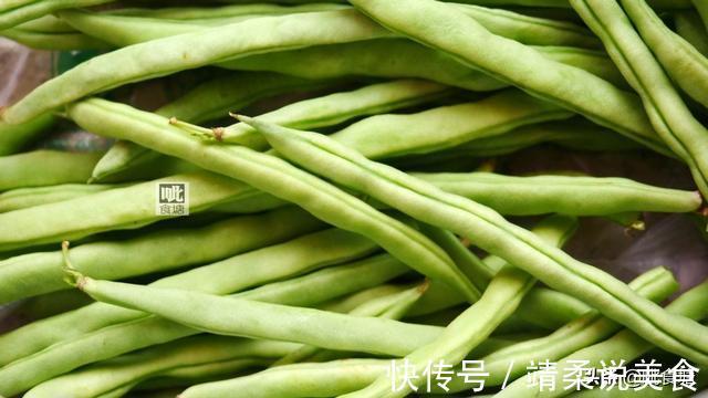 新手必学的干煸豆角，多加一样料比饭店的还好吃，香辣过瘾很下饭