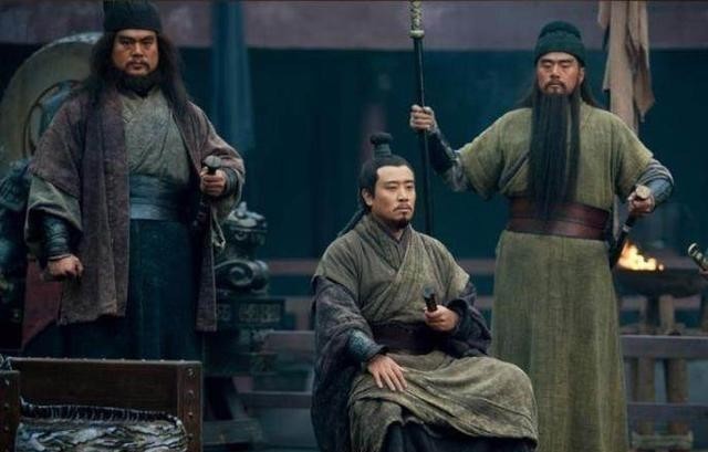 关羽|襄樊之战从开始到关羽被杀，整整6个月时间，为何刘备不救关羽