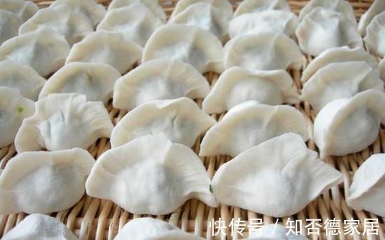 肉馅|饺子馅想要鲜嫩多汁？有人加鸡蛋，有人加油，其实都没说到点子上