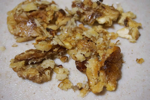 千层饼|果仁肉松千层饼,咬一口满满都是料,步骤简单,自己也能做