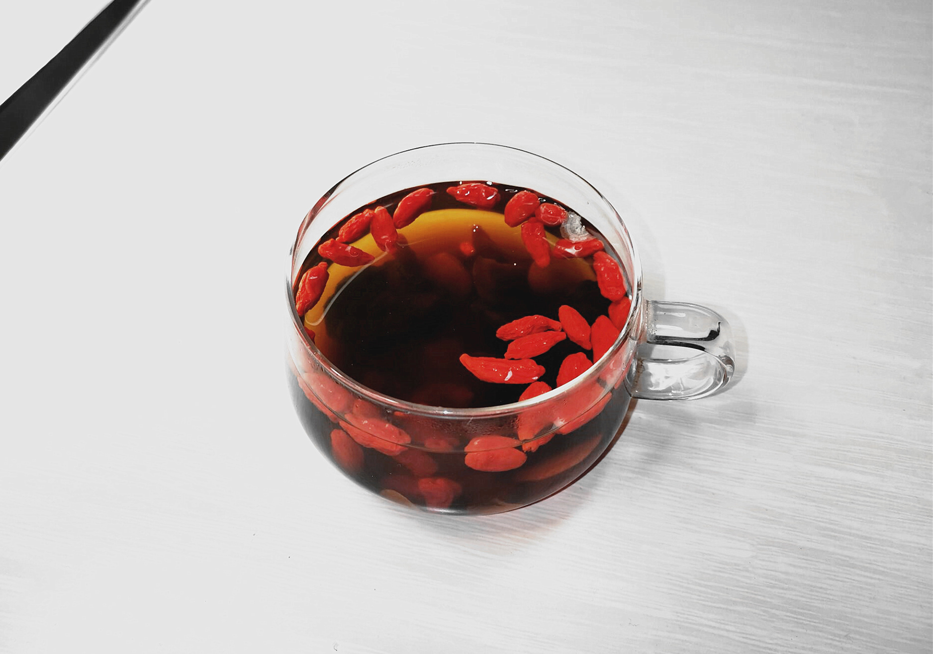 养生壶|枸杞有个“神助攻”,搭在一起泡水喝,补肾效果“成倍翻”!