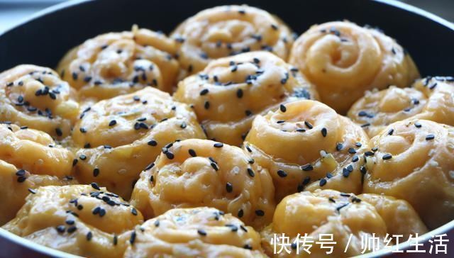 西红柿鸡蛋别炒着吃了,新吃法隔三差五就做,比馒头油条受欢迎