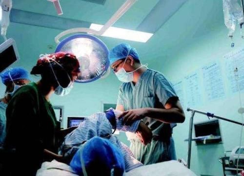 顺产|很多女明星为何选剖腹产留下疤痕,也不愿顺产?大夫说出了内情