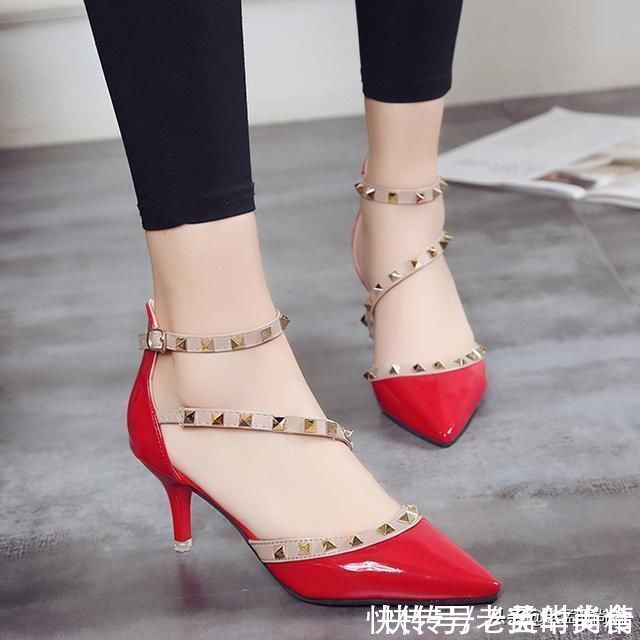铆钉|现在高跟鞋真是越来越高级,我敢说下面这几双,肯定有你没见过的
