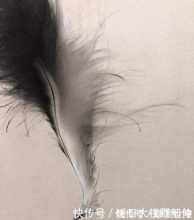 美人图$这美女画美人图,一画就是三年多,美上天