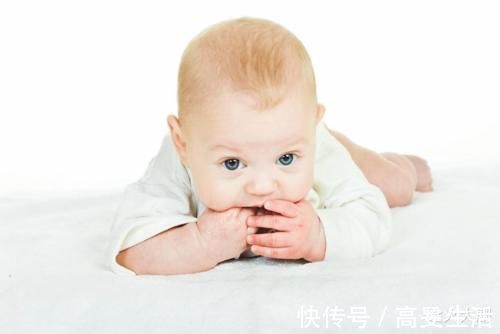 咬掉|纠正咬指甲的习惯,要告诉孩子这是不卫生的,是不好的习惯