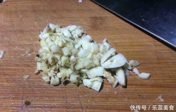 酸菜豆腐|这是“钙库”，吃钙片不如吃这，2块钱一斤，家家户户吃得起！