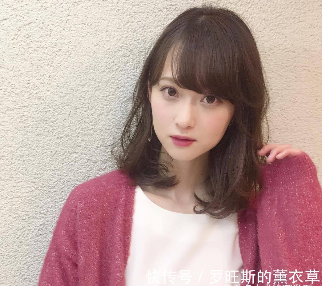 刘海 35岁左右女人适合什么发型?三组时尚减龄的日系发型,简单显气质