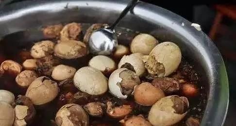 口味|假如给你100万,让你吃下面这4种“重口味”的食物,你会选哪种