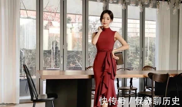 孙允珠|美图欣赏:孙允珠,美酒枣红佛拉明哥曼妙无袖裙