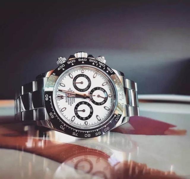 劳力士最保值的款式第一名不是鬼王，你能猜到是谁吗