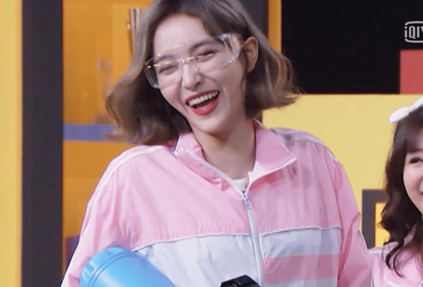 被問最討厭鞠婧祎的三個(gè)點(diǎn)，許佳琪回答引關(guān)注，引發(fā)在場(chǎng)嘉賓不滿