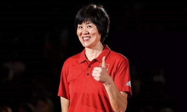 白帆|郎平終于遇到對(duì)的人!二婚教授丈夫,甘做煙火氣的“小男人”