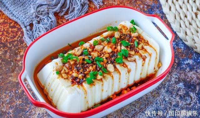 饭店卖18元一盘,自己做2块钱就搞定,端上桌就被分光了